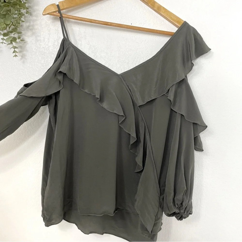 SOLD - Picture 2 of 5